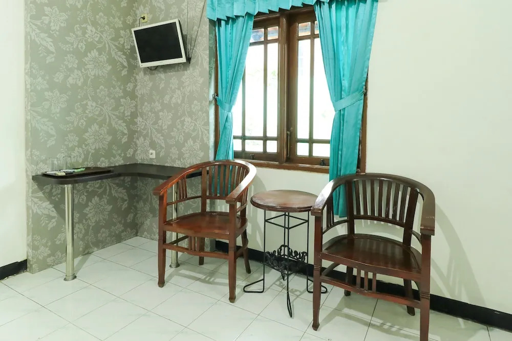 Griya Noumi Hotel