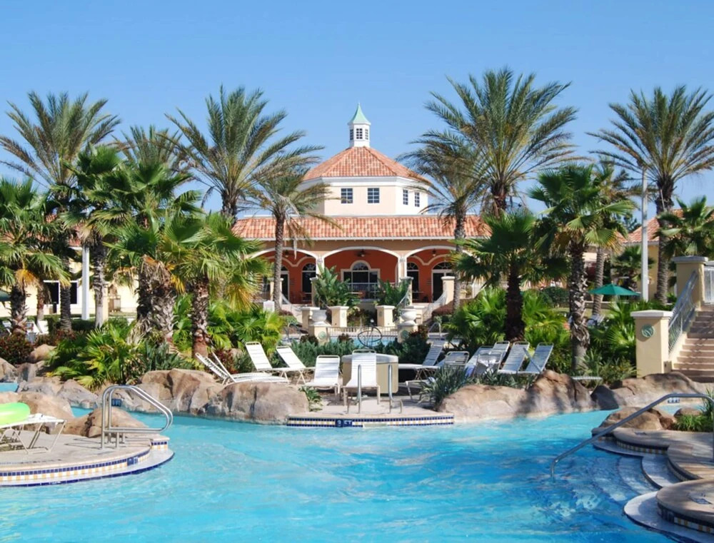 Regal Retreat