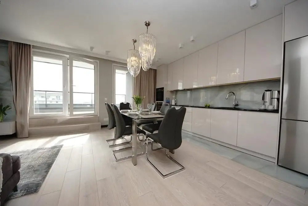 BillBerry Apartments - 16th Floor