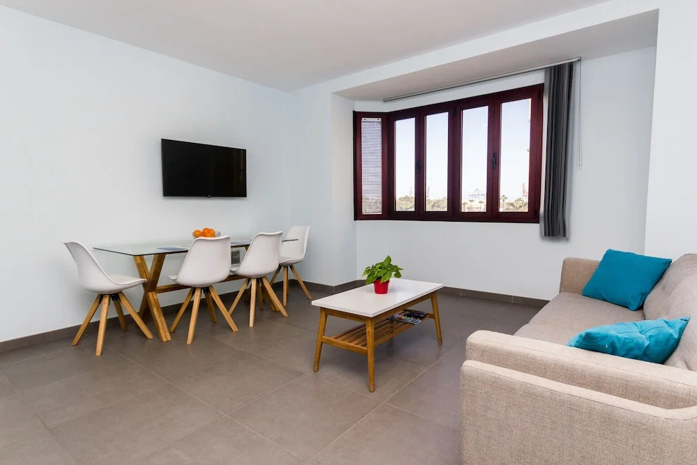 Exclusive Beach Apartment
