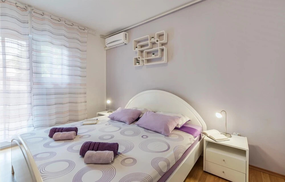 Awesome Home in Pula With Wifi and 1 Bedrooms