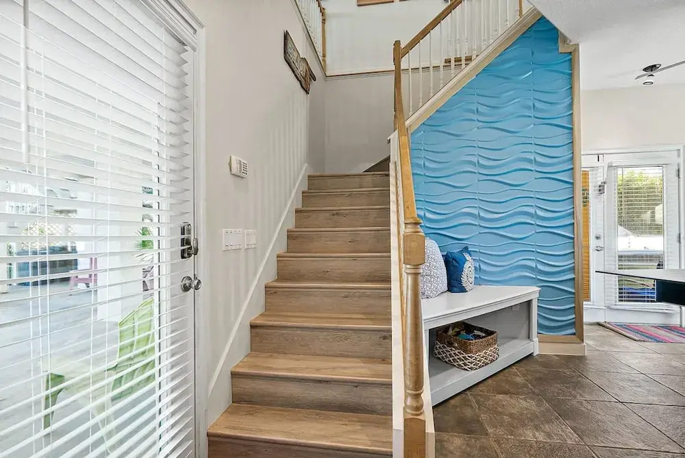 Perfect Beach House 2min Walk With Heated Pool and Hot Tub 4 bed 3 Bath With Pet Friendly