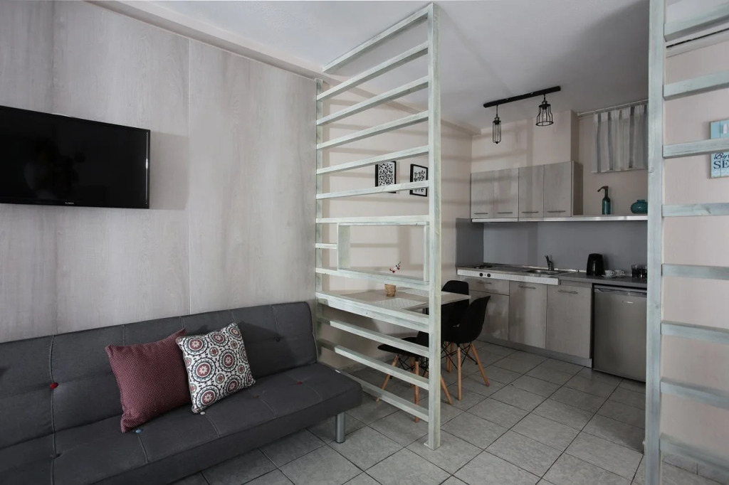 Annys Residences & Suites