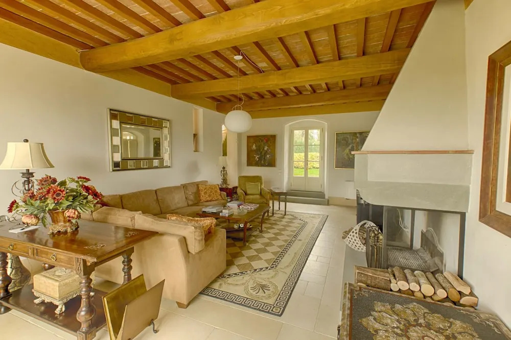 Villa Oliveto - Five Bedroom Home