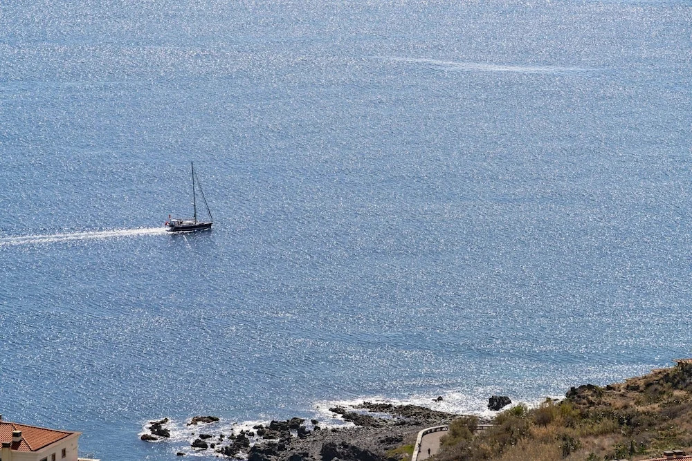Reis Magos Iii, for Families With sea View