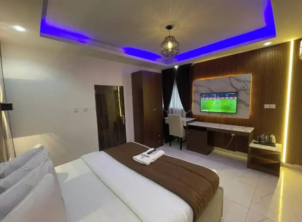 Presken Hotel Signature, GRA Ikeja