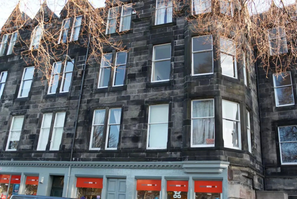 Traditional Apartment oer the Meadows