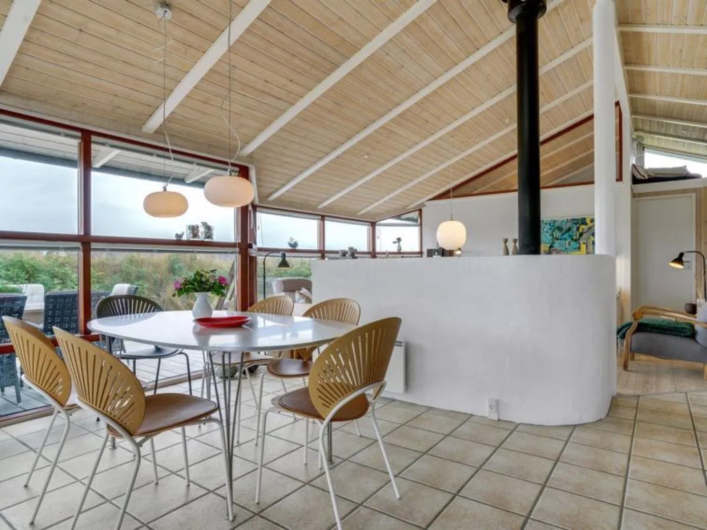 "Thorid" - 175m from the sea in NW Jutland