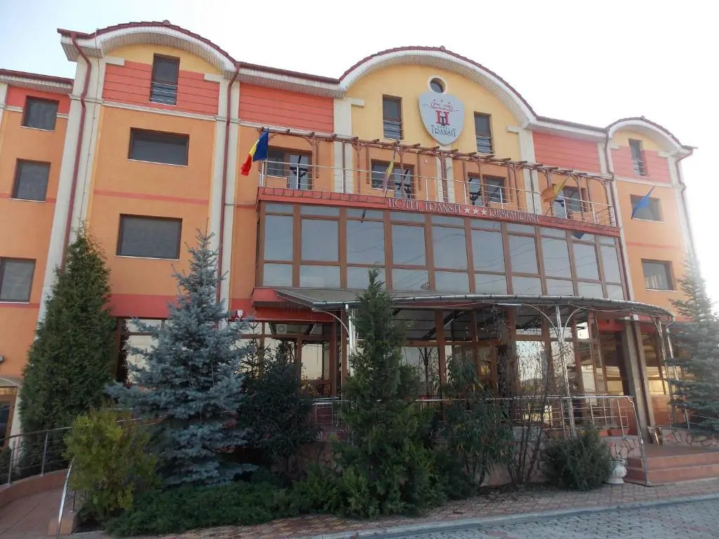 Hotel Transit