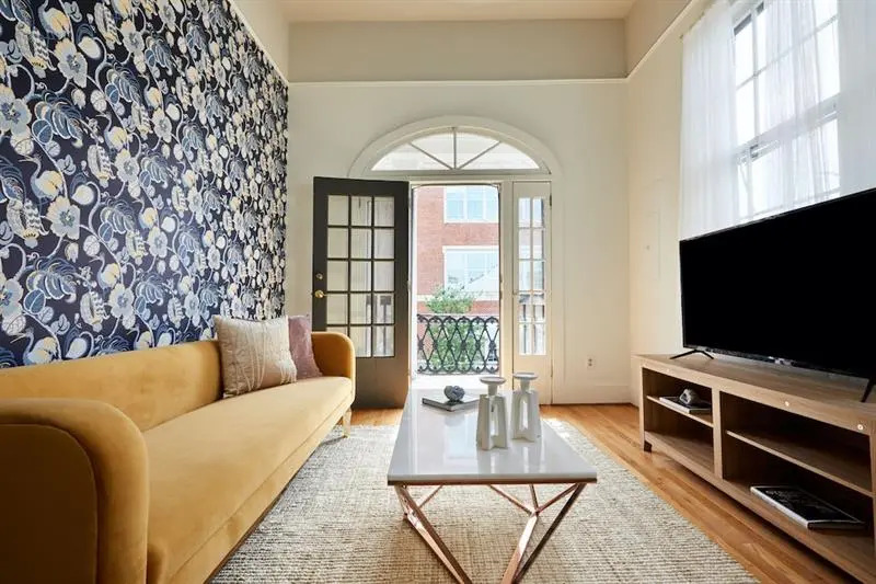Sonder - Mandeville Suites