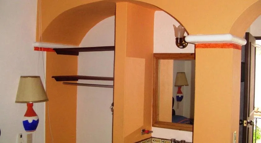 Hotel & Suites Coral