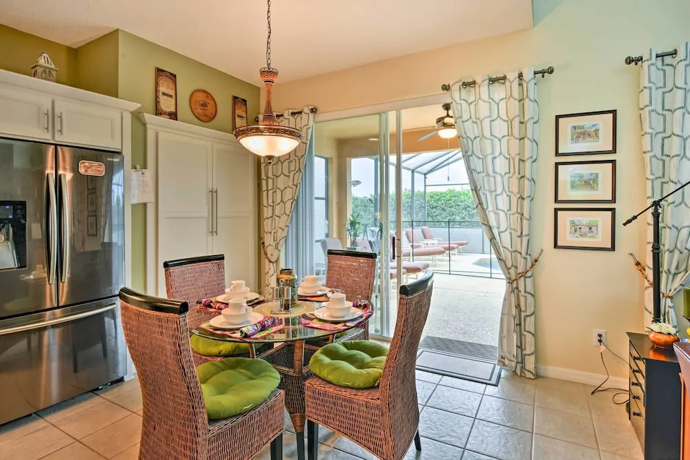 Luxe Terra Verde Villa w/ Theater: 6 Mi to Disney