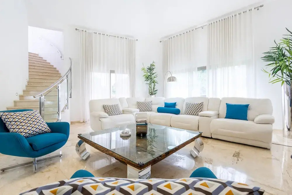 Villa Desiree 5BR Cocotal Luxury Villa Pool Maid