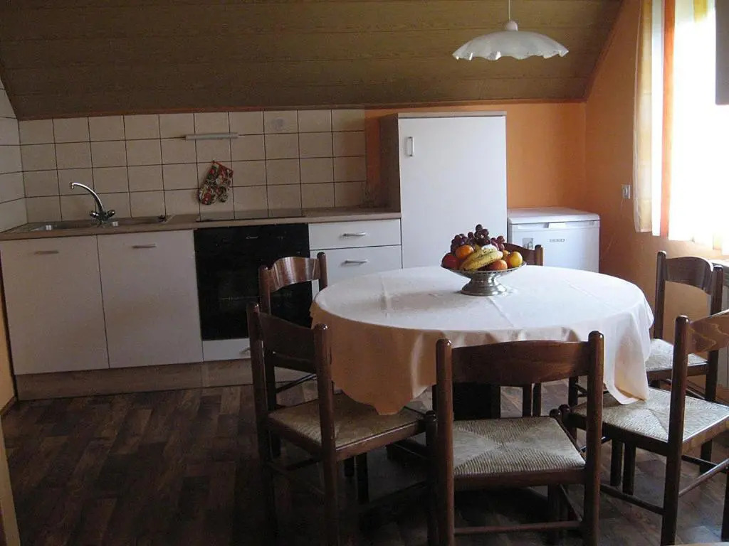 Apartments and rooms Oasis of peace