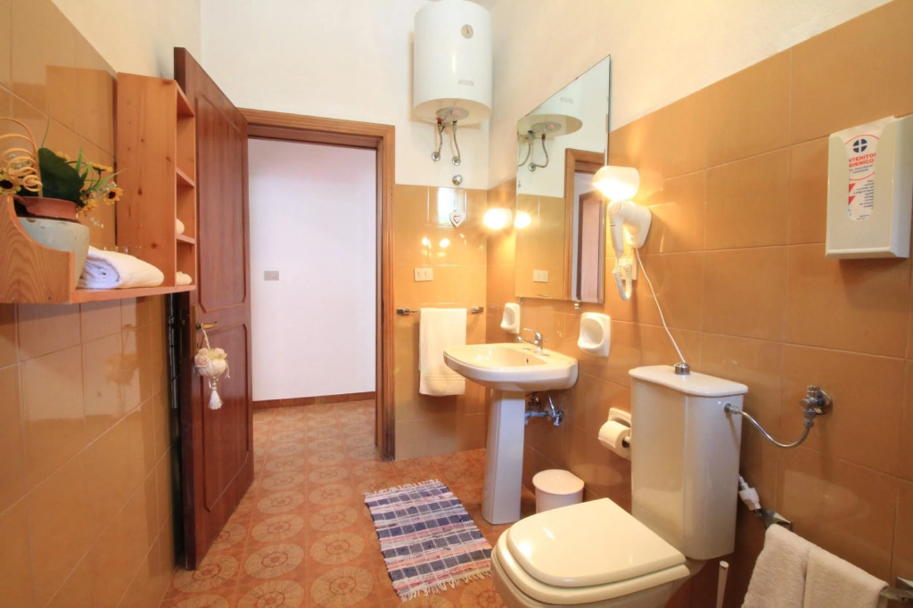 Gabbiano Pool Residence