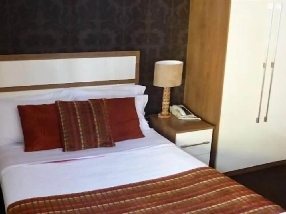 The White Lady Hotel