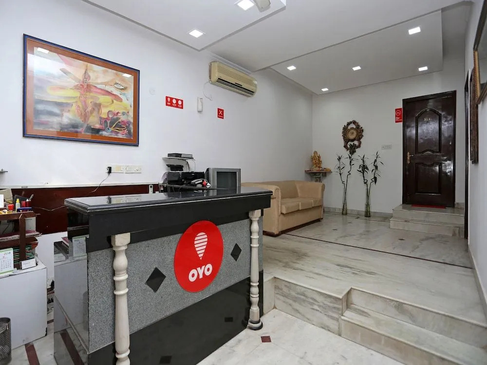 OYO 1879 Hotel Imperial Inn