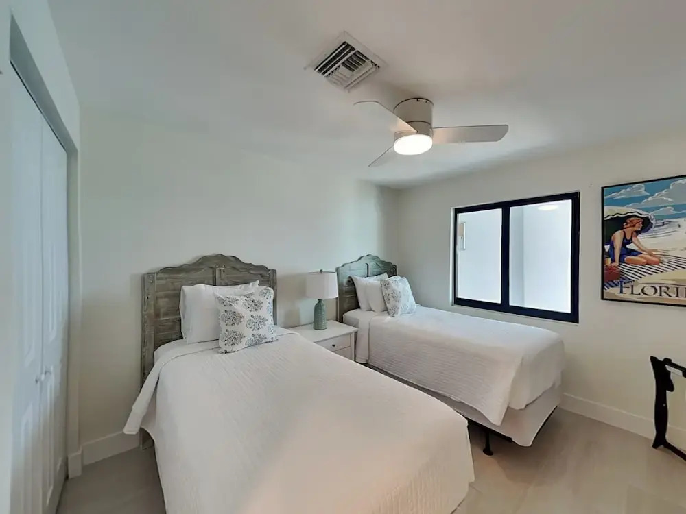 Seaside 5 by Distinctive Beach Rentals