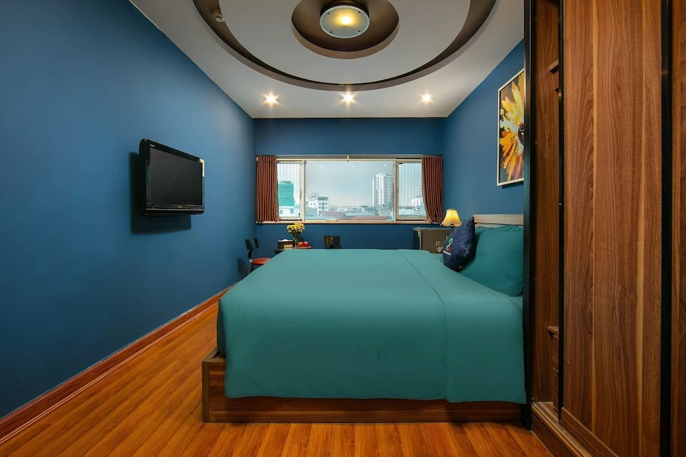 Hai Mươi Hotel & Apartment