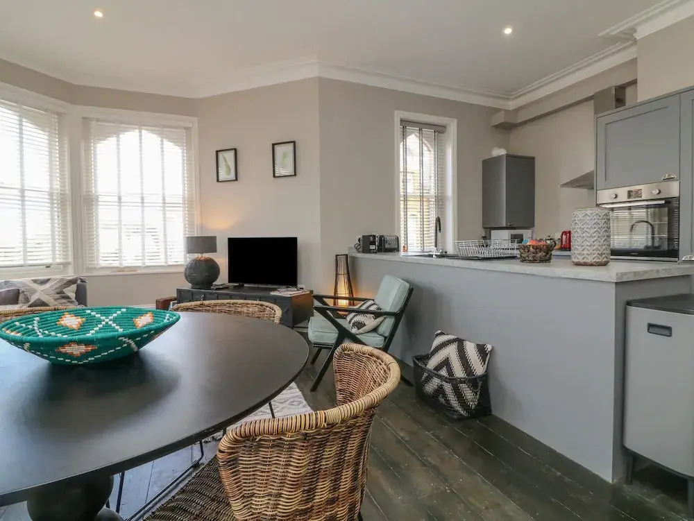 7 Belgrave Apartments