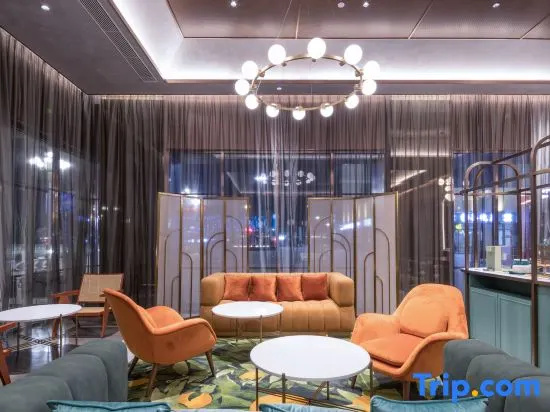 Orange Hotel