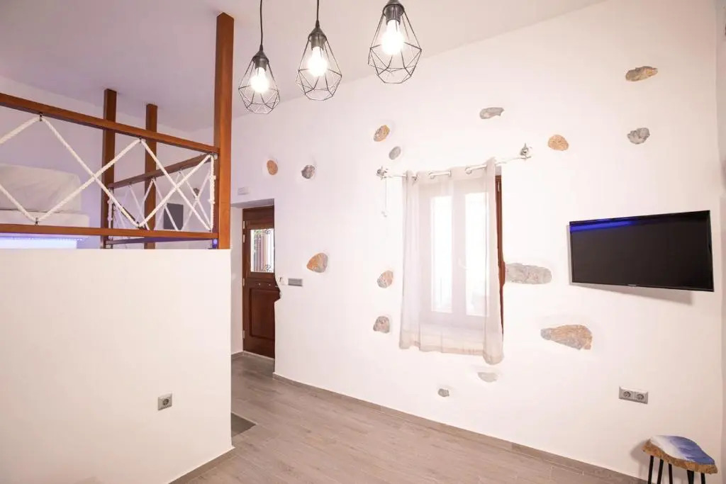 Primrose Apartments