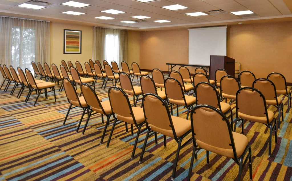 Fairfield Inn and Suites by Marriott Birmingham / Bessemer