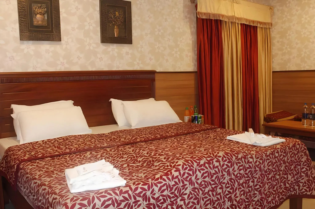 Hotel Chitra Park