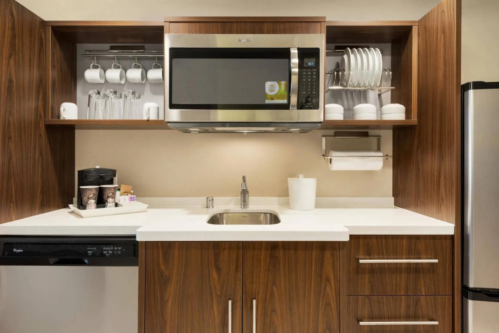 Home2 Suites By Hilton Menomonee Falls Milwaukee