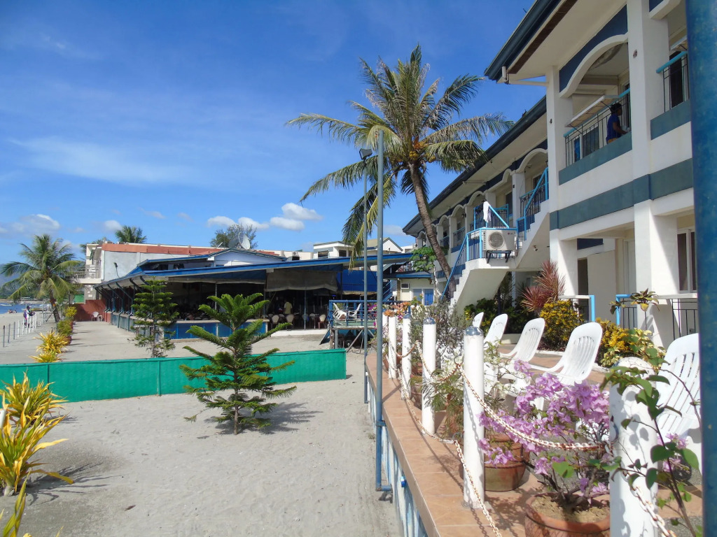 Blue Rock Beach Resort