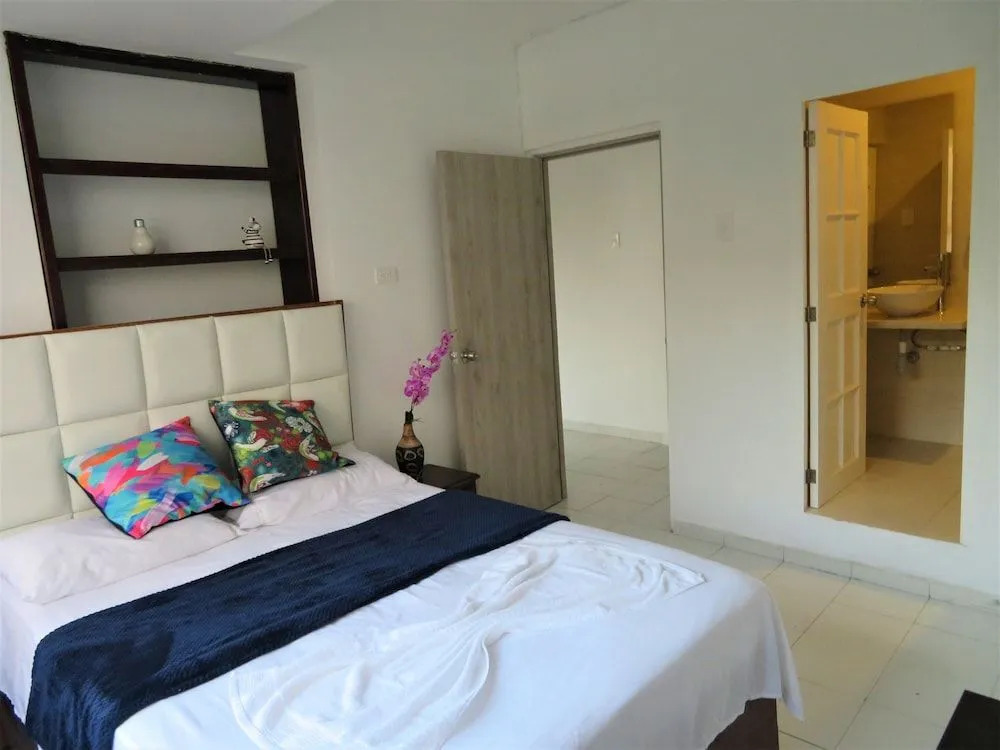 SAN JACINTO HOSTEL