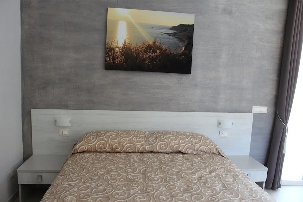 B&B LEDEN DI CAPO BIANCO