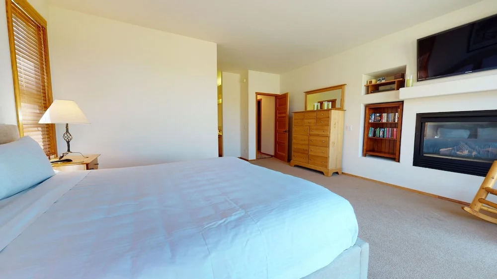 Snowcreek 812 4 Bedrooms 3 Bathrooms Townhouse