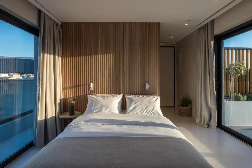 Hub Suites, Luxury living in Athens