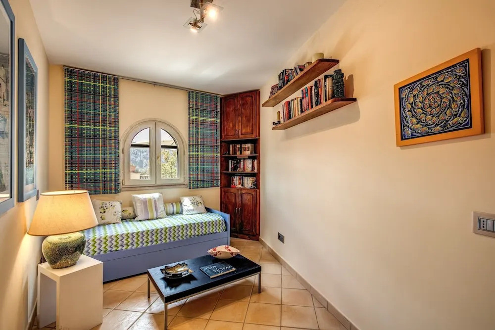 Villa Nen? 3 Bedrooms Villa