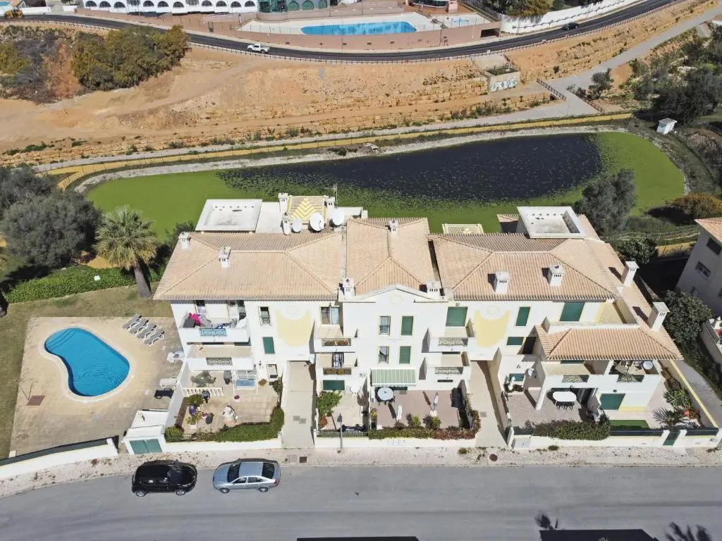 Apartamento Rua do Lago 88