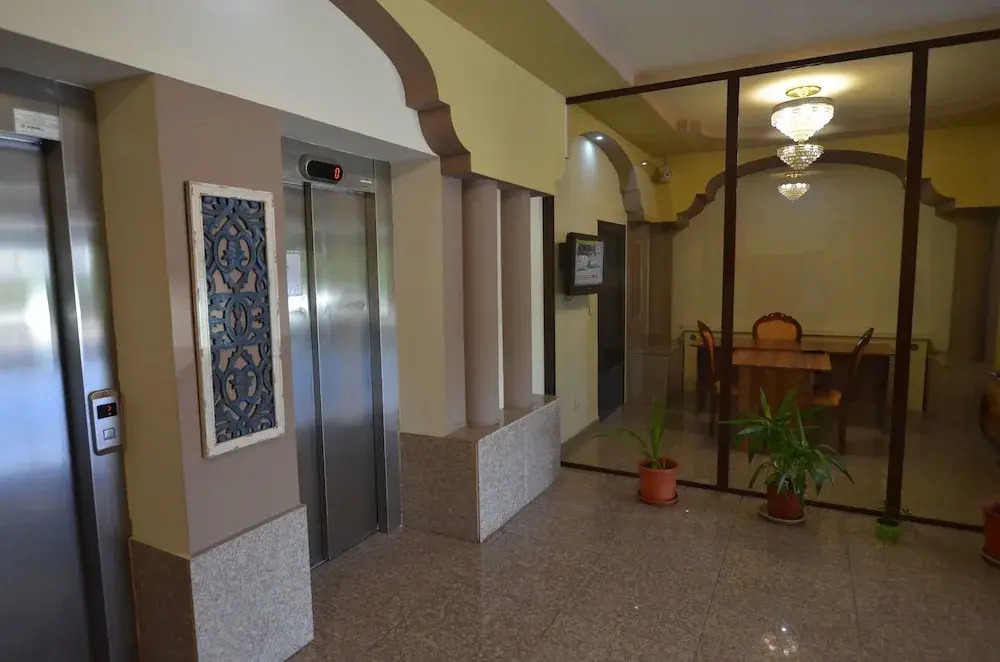 Divan Residence Apartments