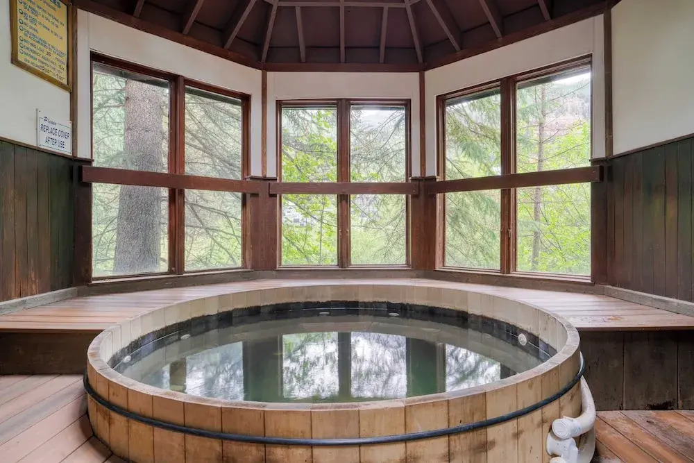 Manitou River House 113 by Avantstay A+ Location
