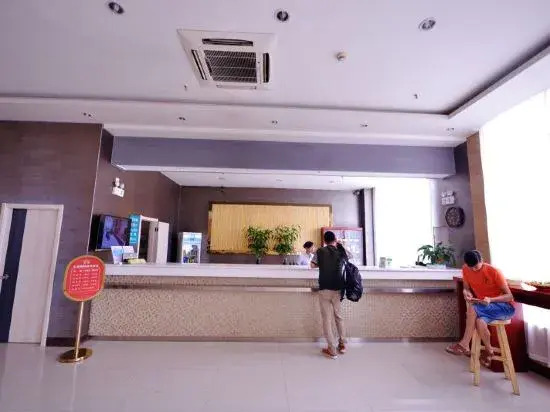 Lejia Hotel (Bazhou Shengfang International Furniture Expo City)