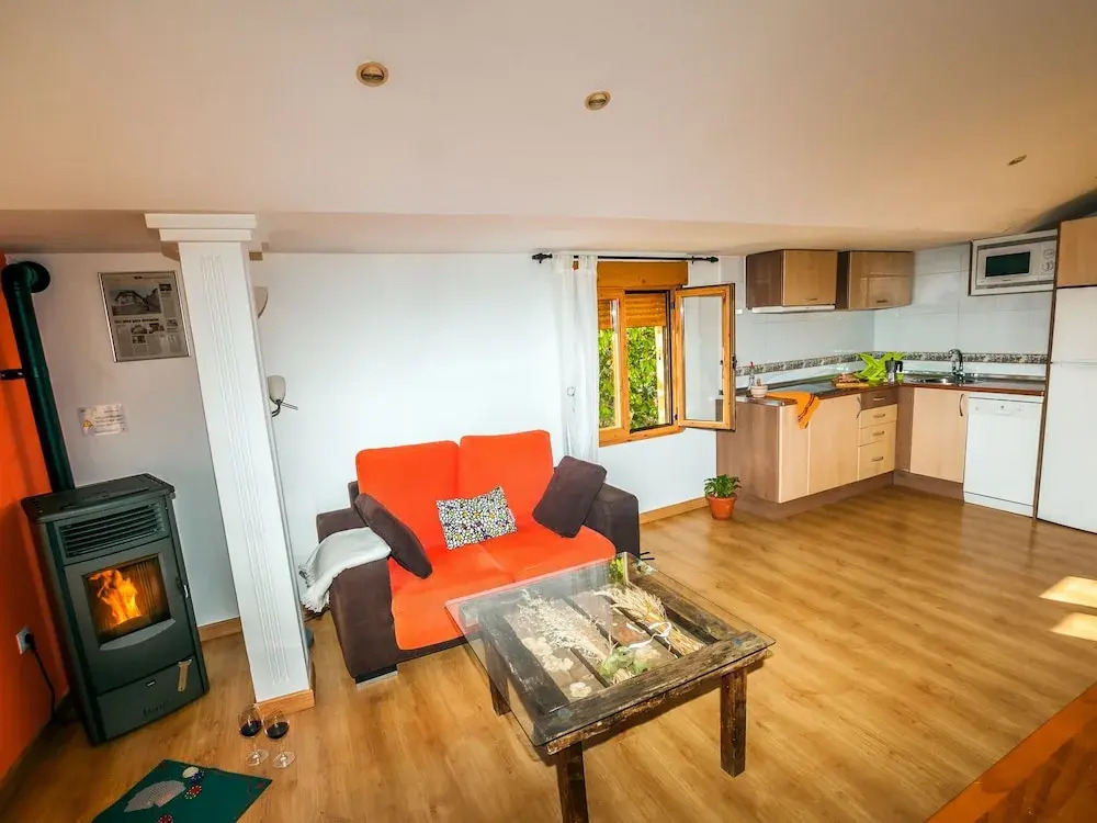 Modern Apartment in Riello with Hot Tub