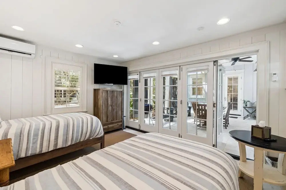 Short Walk to Beach Club, Close to Seaside 3BR Home & Carriage House home
