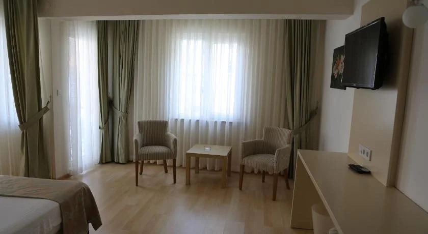 Oya Hotel