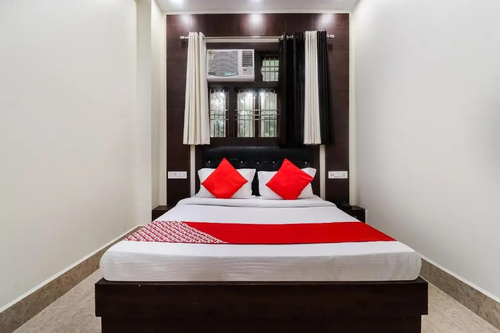 Nakshatra by OYO Rooms