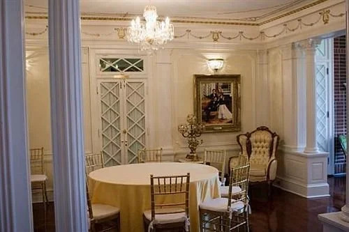 Historic Mankin Mansion