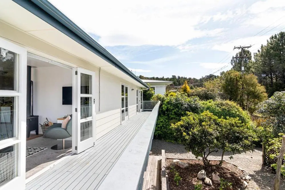 Emilys Beach House - Kaiteriteri Holiday Home