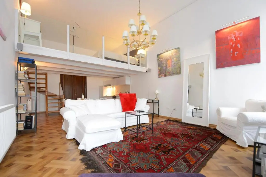Casa Mandl