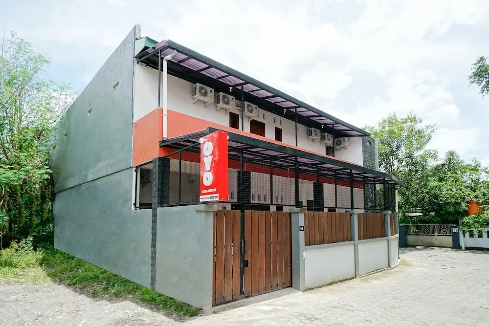 RedDoorz Syariah at Falisha UMY