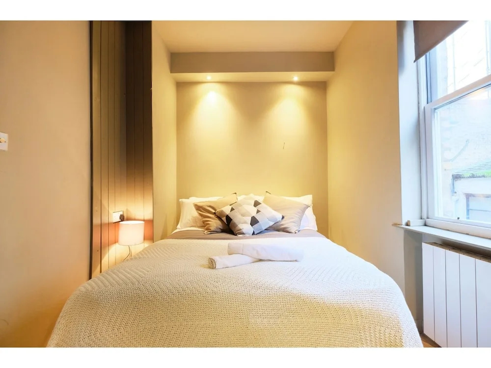 Modern & Chic 1-br Flat for 3 in Fitzrovia