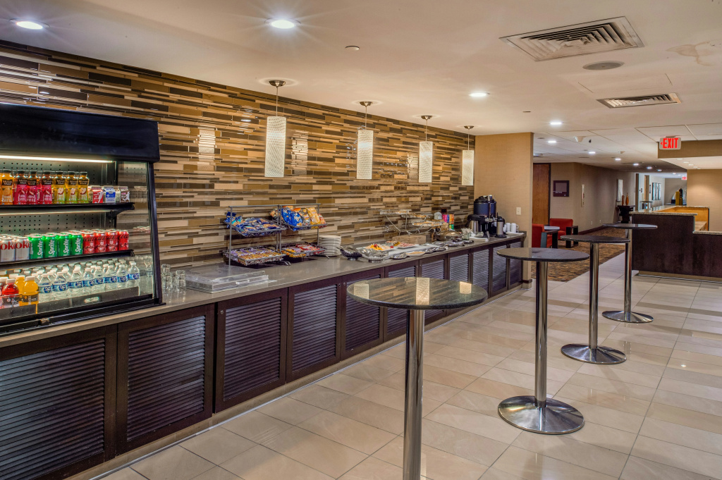DoubleTree by Hilton Hotel St. Louis - Chesterfield