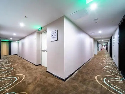 Xana Lite· Guiyang Guoji huizhan Center Financial City